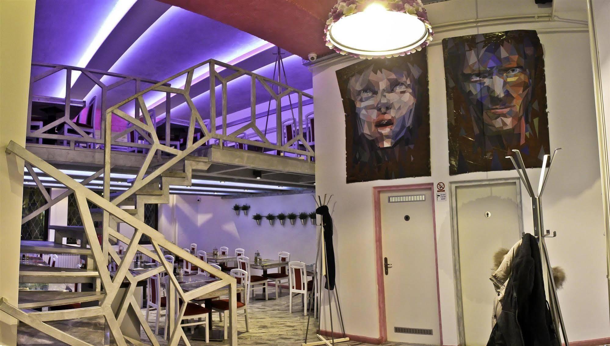 Hostel Chillout